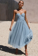 Blau